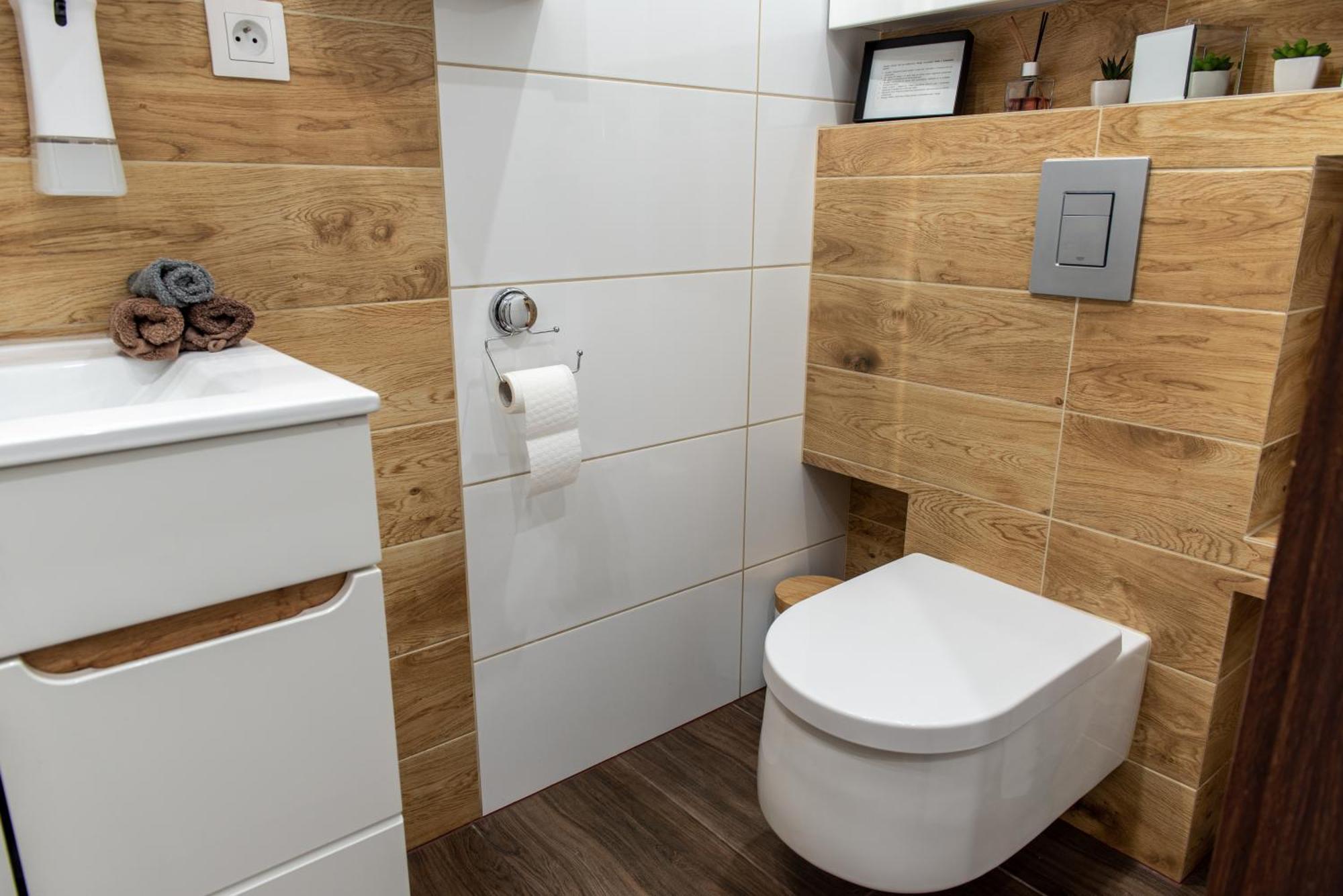 Apartament Crooked Stairs Zielona Gora  Exterior photo
