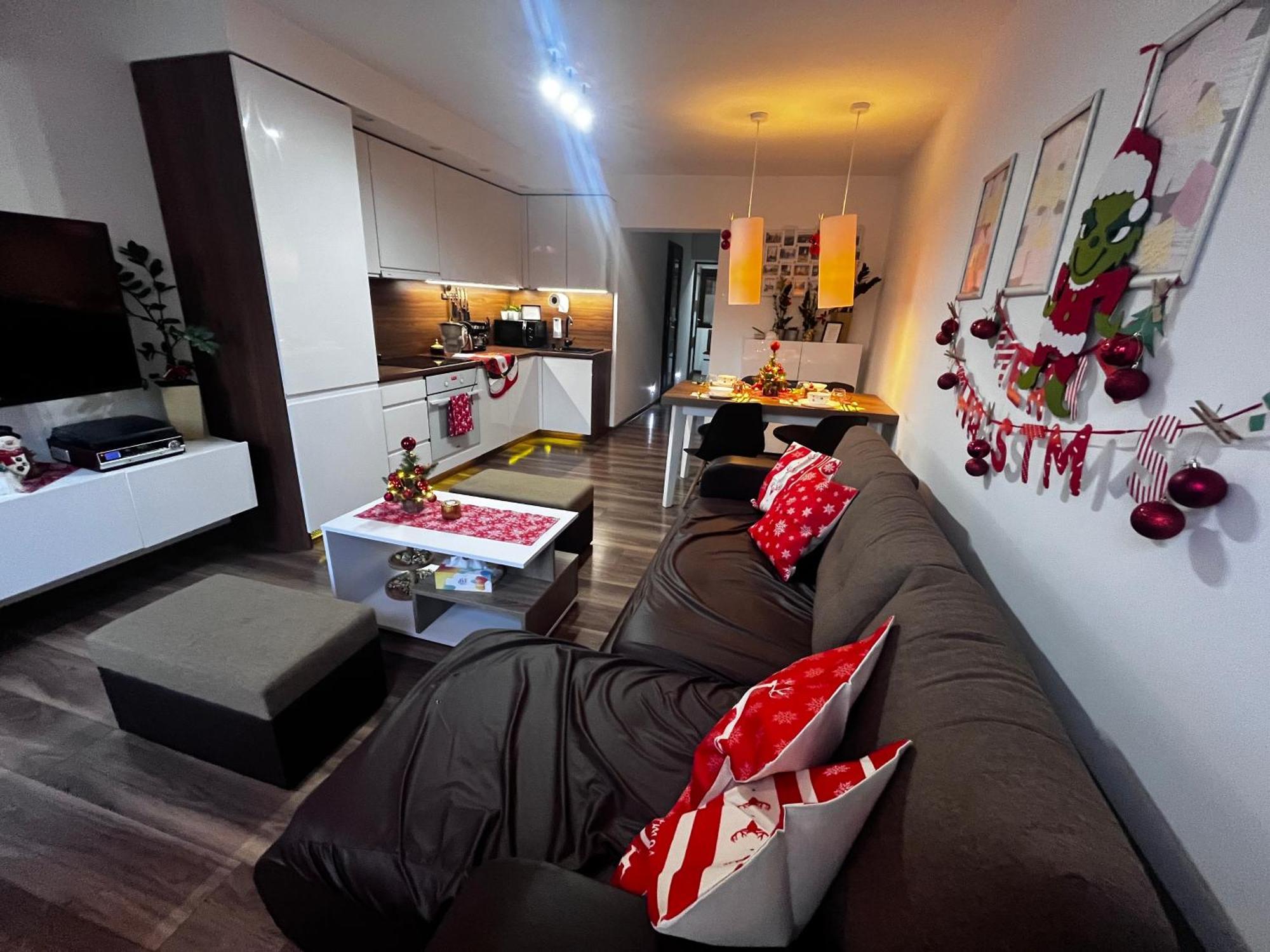 Apartament Crooked Stairs Zielona Gora  Exterior photo